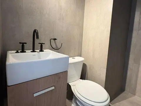 MONOAMBIENTE  EXTERNO 26 M2. MACROCENTRO