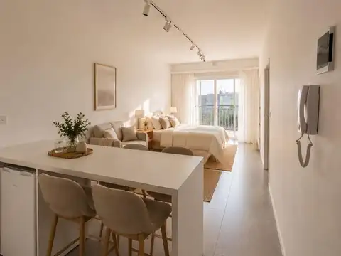 MONOAMBIENTE  EXTERNO 26 M2. MACROCENTRO