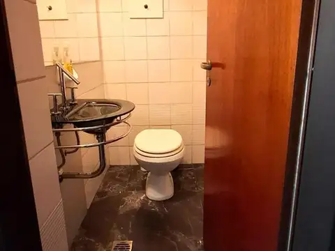 Depto Tipo Casa 4 ambientes con 2 baños