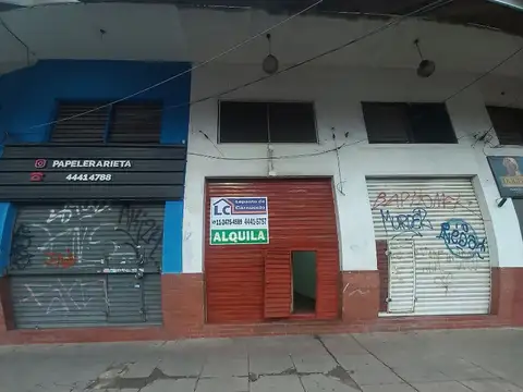 MUY BUEN LOCAL CON ENTREPISO EN ALQUILER. SOBRE ARIETA AL 2.600 EN SAN JUSTO