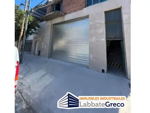 Galpon en Alquiler 25,98  mts Frente