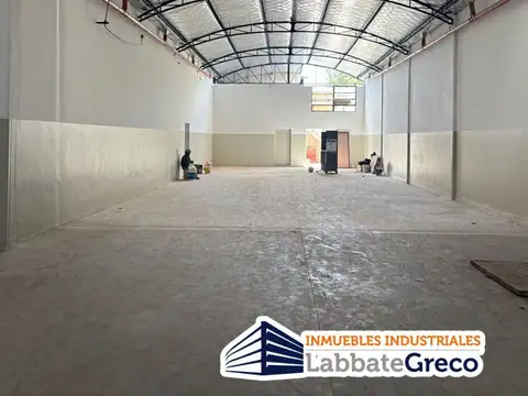 DEPOSITO EN ALQUILER VILLA LYNCH - 1.460m2
