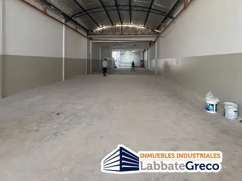 DEPOSITO EN ALQUILER VILLA LYNCH - 1.460m2