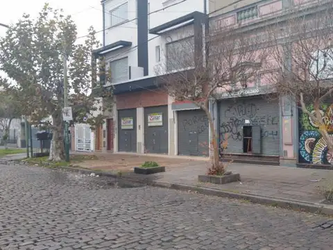 Local en Alquiler en Banfield, $ 700.000