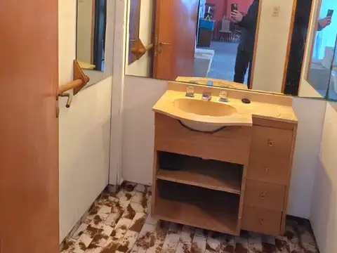 Venta de 2 amplias viviendas de 3 amb c/u
