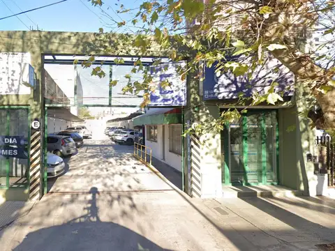 Estacionamiento a la venta en San Justo