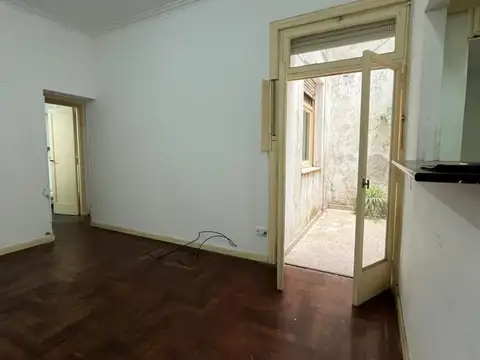 Departamento en Boedo a REFACCIONAR