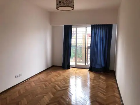 Alquiler departamento de 3 ambientes - FLORESTA