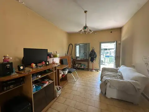 Casa en Venta en Villa España, USD 79.000