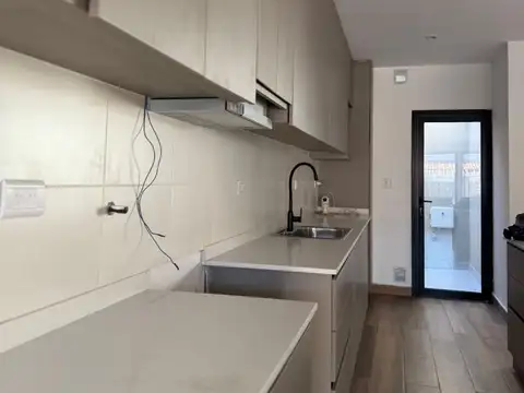 Exc Casa 3 dor Vta gge/jard/qcho/asador Peteribies y Canelos
