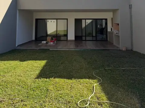 Casa en Venta en Barrio Tres Cerritos, Salta