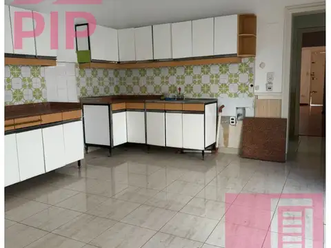 Depto Tipo Casa 3 ambientes con 2 baños