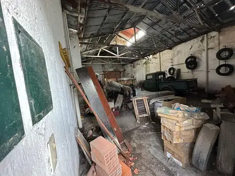 Venta terreno galpón zona comercial 43 m x 8,67 m