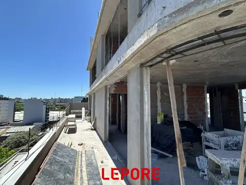 Departamento 2 ambientes con 2 baños