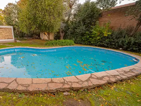 VENTA QUINTA GRAN PARQUE Y PILETA TORTUGUITAS