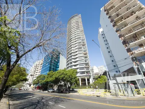 Av Luis Maria Campos 70