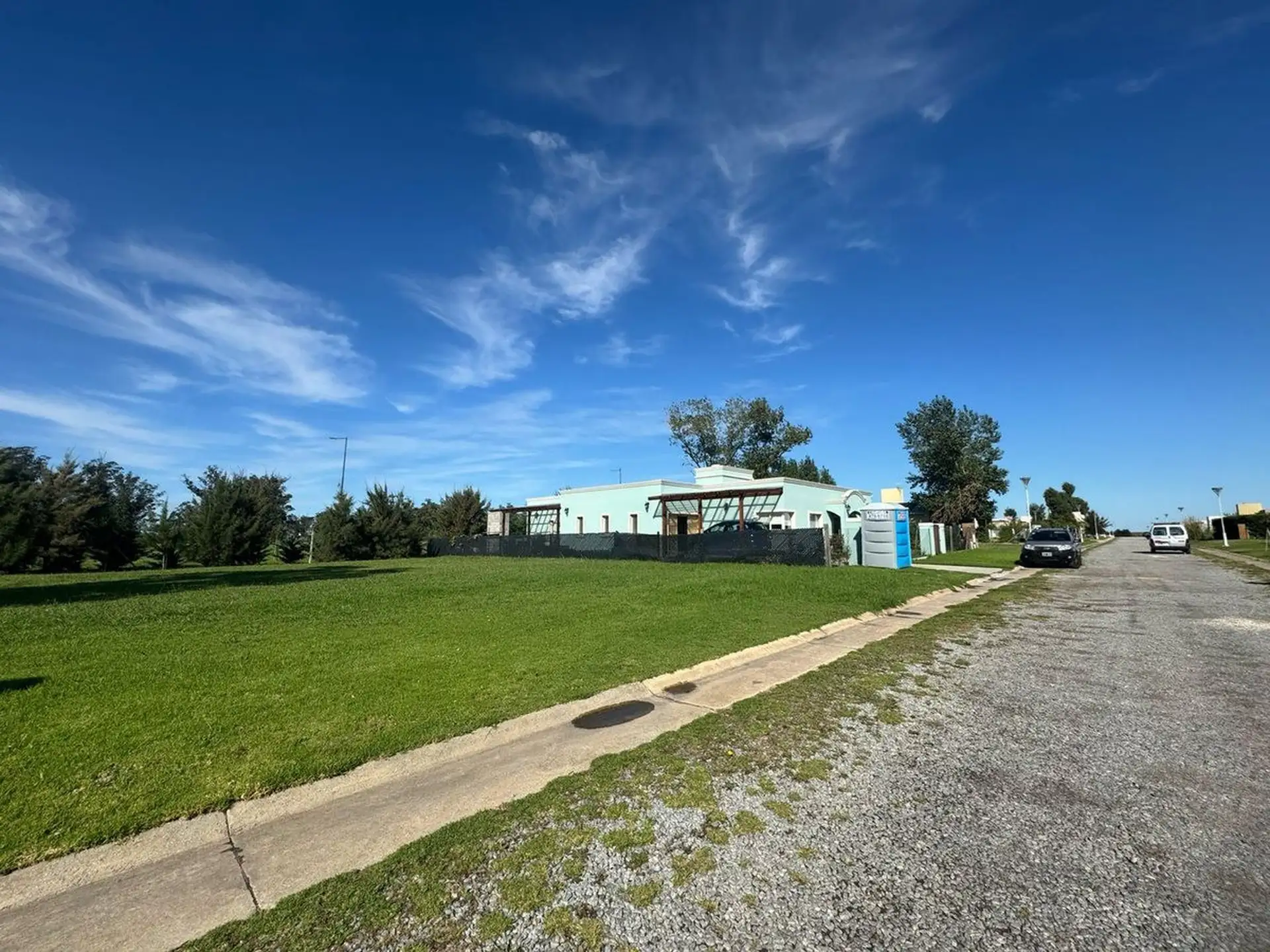 VENTA LOTE DE 642 MTS BARRIO LA AURELIA
