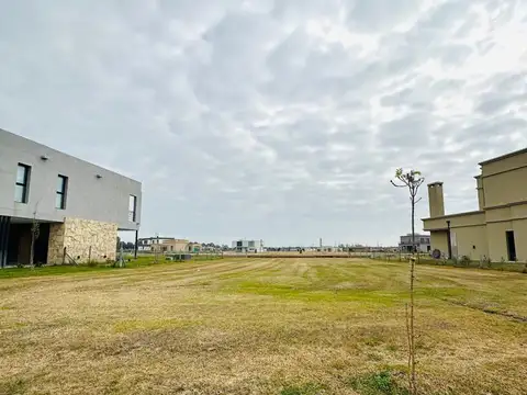 Terreno en Venta en Fincas de San Vicente, USD 45.000