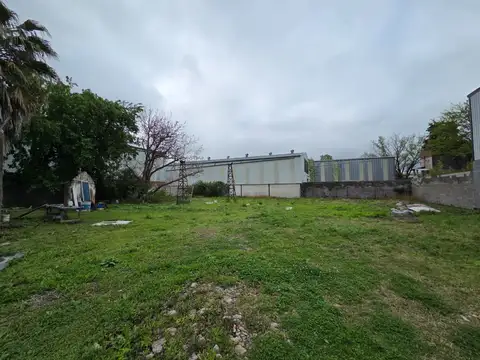 Terreno en Alquiler 20  mts Frente