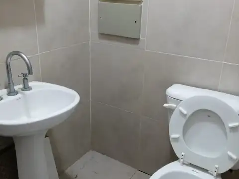 OFICINA EN VENTA - LELOIR PLAZA -