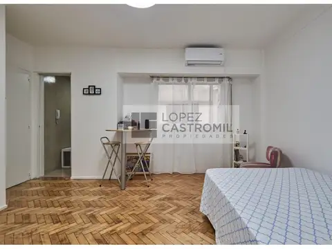 ALQUILER TEMPORARIO! IMPECABLE! Muy luminoso! Todo a Nuevo! AMOB Y EQUIP! Cocina independiente! Apto Profesional! ÚNICO! OPORT!