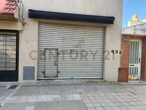 Local al frente en alquiler