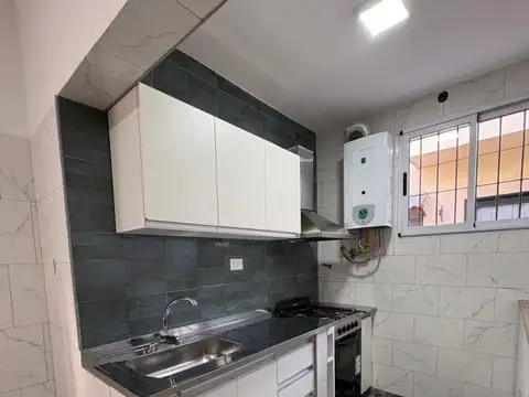 Depto Tipo Casa en Alquiler de 3 ambientes