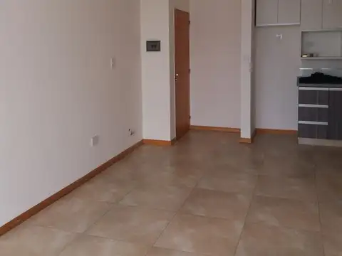 1º de Mayo al 3000 - Piso 1º Dpto B