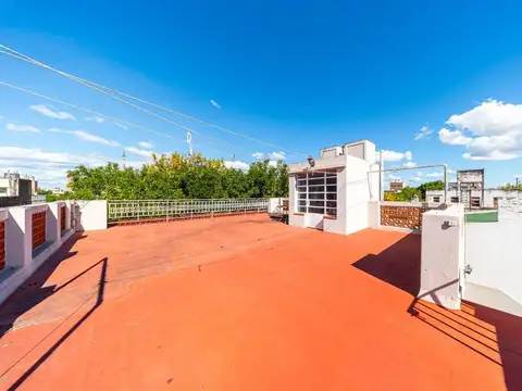 Depto Tipo Casa en Venta 52 años