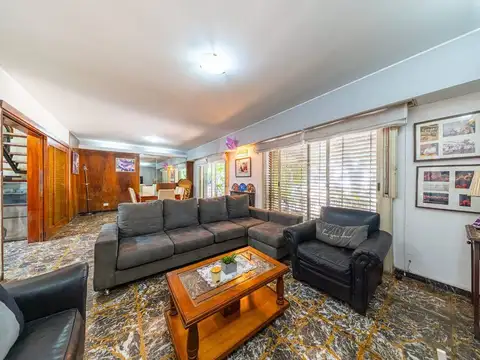 Depto Tipo Casa en Venta de 4 dormitorios