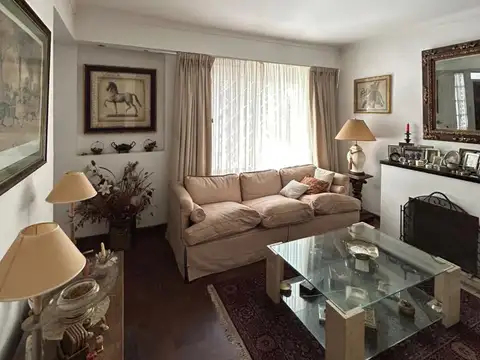 Casa 6 ambientes con 3 baños