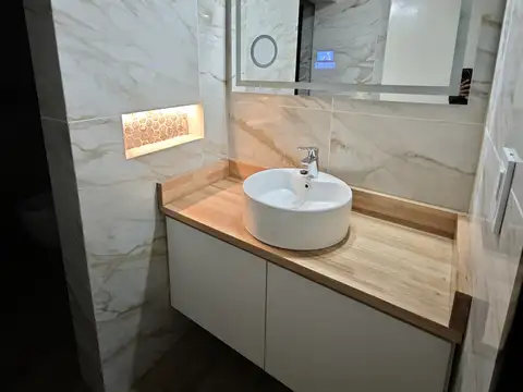 RAMON FALCON 3100, Piso PB