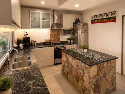Casa en Venta en Hurlingham, USD 215.000