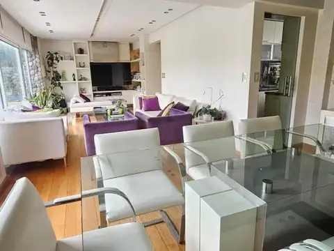Departamento 5 ambientes con 4 baños