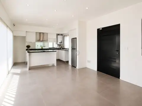 Casa 7 ambientes con 3 baños