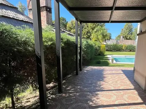 Quinta en Venta en Arroyo Leyes, USD 105.000