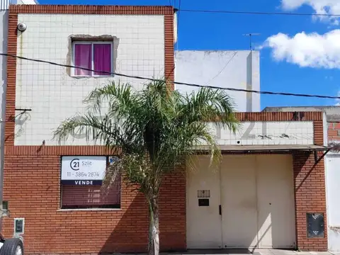 Venta Galpón con Vivienda Garage Nueva Pompeya