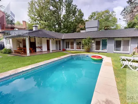 VENTA CASA 5 AMBIENTES CON PILETA EN SAN CARLOS COUNTRY CLUB