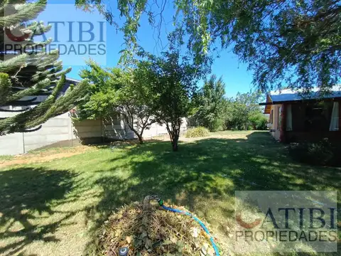 Casa con amplio lote en Dina Huapi