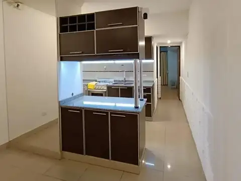 Depto Tipo Casa en Venta con 1 cocheras