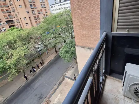 Bv Chacabuco 660 , Piso 4