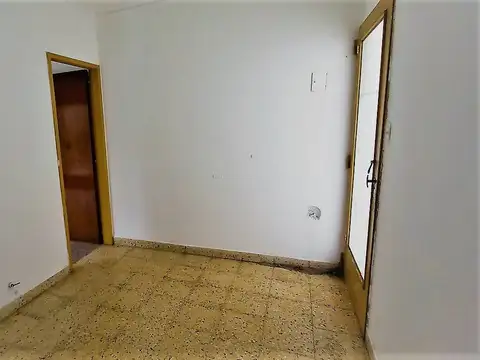 Depto Tipo Casa en Alquiler 35 años