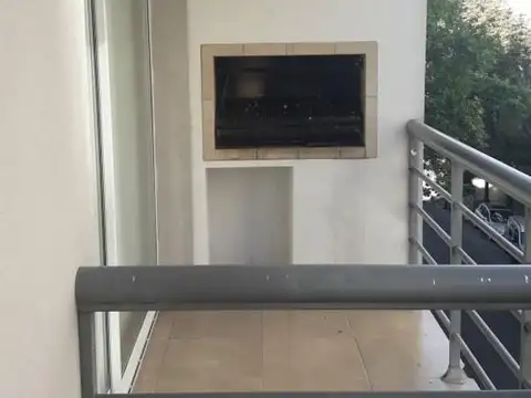 AMPLIO DEPARTAMENTO DE 1 AMBIENTE EN VENTA
