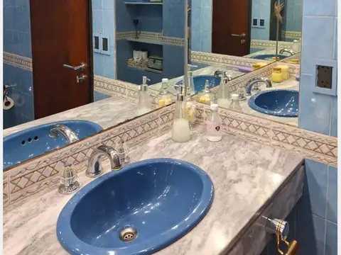 Depto Tipo Casa en Venta en Ramos Mejia, USD 175.000