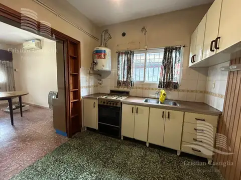 Depto Tipo Casa en Alquiler de 2 dormitorios
