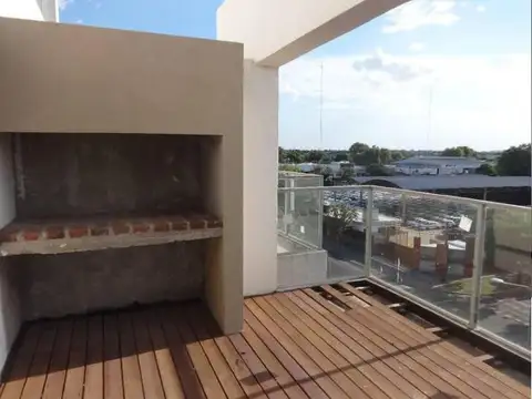 Venta/Financiacion Departamento Un Dormitorio Balcon Parrillero. Del Parque
