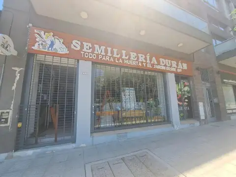 HERMOSO LOCAL CON VISTA A 5 ESQUINAS
