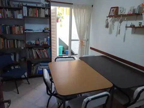 Casa 3 Dormitorios a m de Bv Oroño