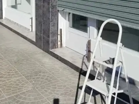 Local en Alquiler en Lanús Oeste, $ 530.000
