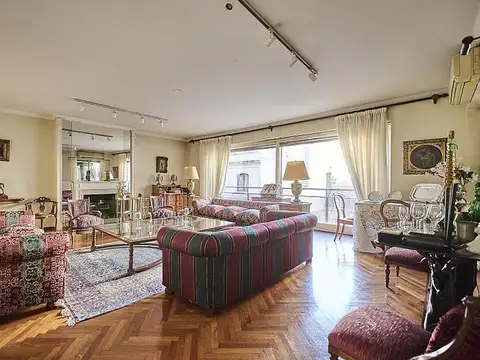 Departamento en Venta en Recoleta, CABA